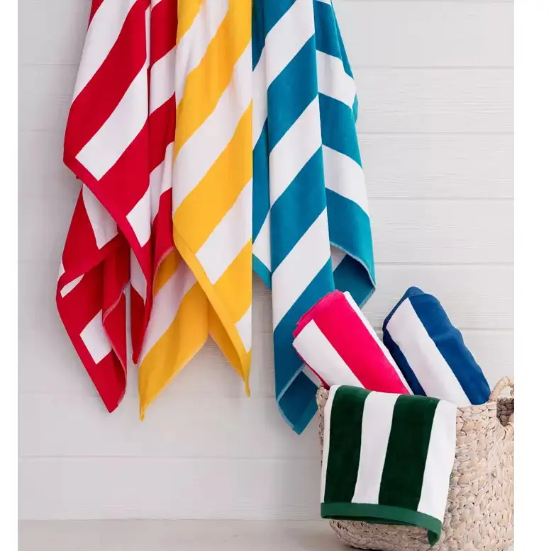 Asciugamani da spiaggia a righe in cotone grigio e bianco oem di alta qualità con asciugamano da spiaggia stampato in tinta di colore personalizzato