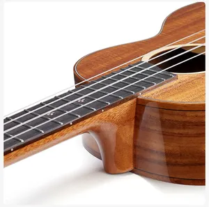 TOM M7 26 Zoll Single Board Korean Pine Wood Carbon String Anfänger Herren-und Damen-Ukulele für kleine Gitarren