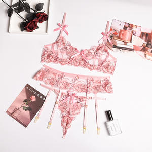 Ensemble de lingerie sexy rose pour femme, style japonais, avec broderies en dentelle et porte-jarretelles - Product Image 5