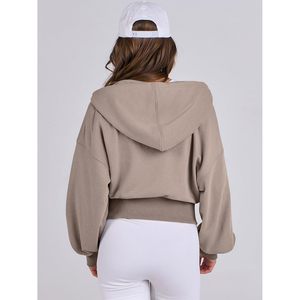 FOXA Sweat à capuche court zippé pour femme, épaules tombantes, décontracté, confortable, respirant, en mélange de coton tricoté, tenue de mode automne - Product Image 5