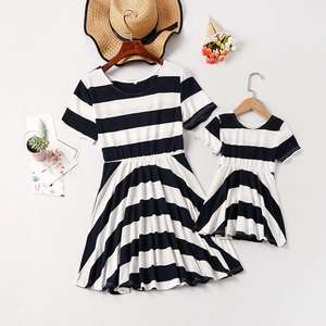 Vestidos a juego para madre <span class=keywords><strong>e</strong></span> <span class=keywords><strong>hija</strong></span>, trajes familiares a rayas, <span class=keywords><strong>ropa</strong></span> a juego - Product Image 4