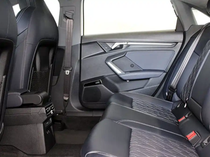 Usado <span class=keywords><strong>Audi</strong></span> <span class=keywords><strong>A3</strong></span> 2025 2024 Modelo A3L Limousine 35TFSI Flying Premium + Paquete de selección de lujo Garantía de fábrica, bajo mantenimiento, - Product Image 5