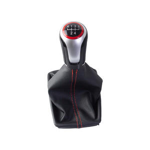 Poignée de levier de vitesse Audi en cuir avec ligne rouge, 5 ou 6 vitesses, ergonomique - Product Image 2