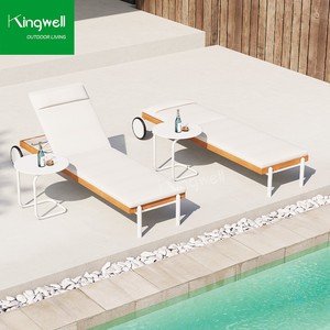 Chaise longue d'extérieur moderne en aluminium <span class=keywords><strong>blanc</strong></span> Mobilier <span class=keywords><strong>de</strong></span> piscine portable tout temps pour les bains <span class=keywords><strong>de</strong></span> <span class=keywords><strong>soleil</strong></span> Hôtel <span class=keywords><strong>design</strong></span> pliable - Product Image 2