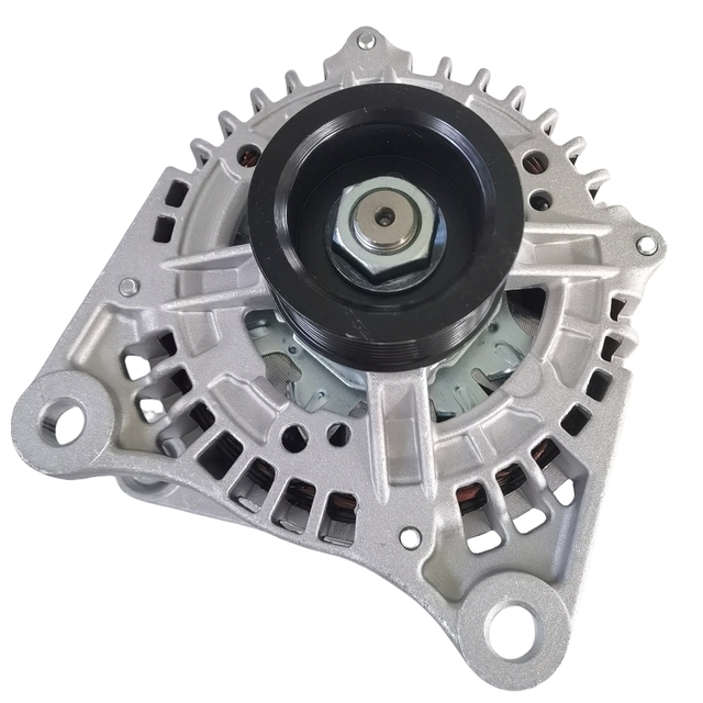Genuine ISF2.8 Diesel Engine 14V 120A Alternator Generator 5272666 Truck Engine Assembly