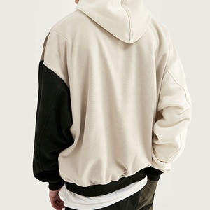 Acolchado con capucha - Product Image 1