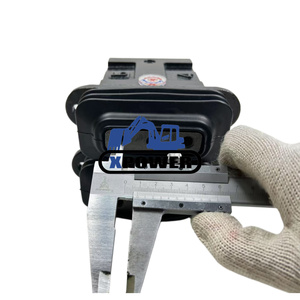 Nouvelle pédale de commande XPower pour excavatrice DH215-7 R215-7 - Product Image 3