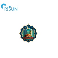Usine personnalisée métal islamique Ramadan Kareem émail broches broches musulman Ramadan Mubarak lumière lampe Eid Mubarak épinglette insigne