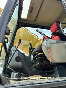 Used Komatsu PC450-8 Excavator 45 Ton Original Japan High Quality Second Hand Crawler Digger with Low Working Hours - Product Image 3