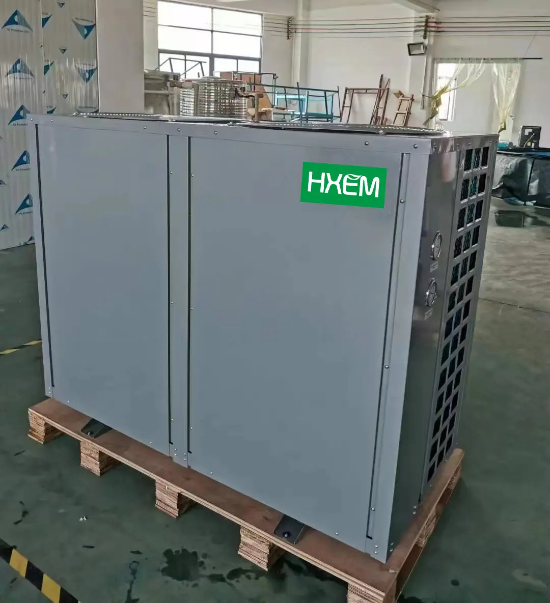 Indoor and Outdoor Swimming Pool Heat Pump System 6 - 260 Kw Easy Installation Air Source Heat Pump