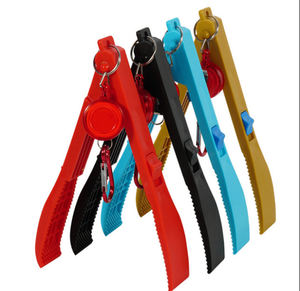 Contrôleur de poisson en plastique ABS en gros avec ligne perdue support de poisson interrupteur serrure engrenage <span class=keywords><strong>pince</strong></span> outils de pêche - Product Image 1