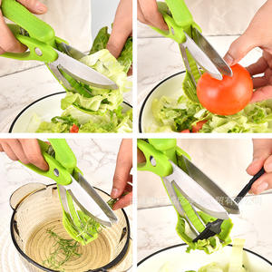 Tijeras de Cocina de Acero Inoxidable Yangjiang Verdes con Cuchilla de 5 Pulgadas, Cortador de Ensaladas, Tijeras Multifuncionales para Verduras - Product Image 3