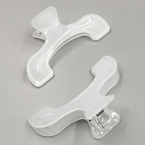 Transparent Book <b>Clip</b> With Roof Cover U Shape Double Strong <b>Clamp</b> For Students Daily Use Plastic Material - Product Image 1