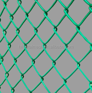 Clôture de ferme en grillage tressé enduit de PVC avec services de pliage et de découpe pour la sécurité périmétrique - Product Image 1