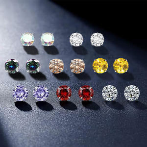 Trébol ASTM F136 titanio colorido circón extremos G23 Tragus Conch Helix <span class=keywords><strong>Daith</strong></span> <span class=keywords><strong>Piercing</strong></span> pendientes titanio cuerpo <span class=keywords><strong>Piercing</strong></span> joyería - Product Image 4