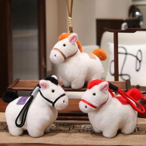 Llavero de peluche de caballo de 12 cm al por mayor, juguete personalizado para máquina de garras, suministro de muñecos de mascota del Año del Caballo pequeño - Product Image 4