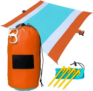 WOQI tappetino da spiaggia per campeggio all'aperto 210T 70D coperta da spiaggia in Nylon impermeabile ad asciugatura rapida forabile di grandi dimensioni
