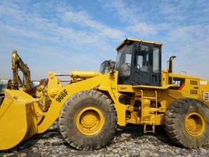 Cargadora de Ruedas Usada Cat 966F con Motor, Caja de Cambios y Bomba - Carga Nominal de 18T, Potencia de 149KW - Lista para Trabajar - Product Image 5