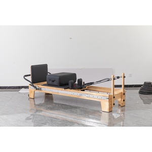La migliore vendita di alta qualità <span class=keywords><strong>Pilates</strong></span> Reformer Core letto Full <span class=keywords><strong>Side</strong></span> Track <span class=keywords><strong>Pilates</strong></span> macchina commerciale in legno <span class=keywords><strong>Pilates</strong></span> - Product Image 2