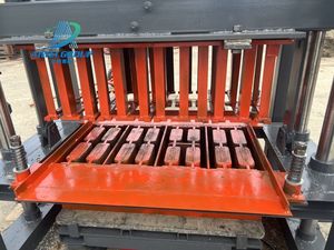 Meistverkaufte Kleine Betonblock-Formmaschine QTJ4-40 Hohlblockherstellungsanlage - Product Image 5