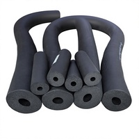 Tuyau d'isolation moderne en caoutchouc et plastique écologique avec feuille d'aluminium à cellules fermées, résistant à l'humidité, pour les systèmes CVC et les tuyaux de plomberie