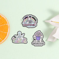 Épinglette fantaisie en émail à motif squelette coloré et citation, badge métallique élégant pour accessoire vestimentaire quotidien