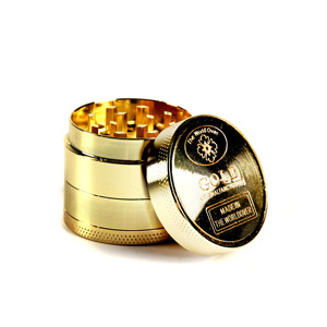 Broyeur à herbes en métal à 4 couches de 40 mm en gros, logo personnalisé, broyeur doré en alliage de zinc, briquets manuels et accessoires pour fumer - Product Image 1