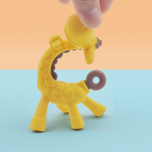 Anneau de dentition en silicone sans BPA en forme de girafe <span class=keywords><strong>pour</strong></span> bébés de 0 à 24 mois – <span class=keywords><strong>Jouet</strong></span> éducatif <span class=keywords><strong>pour</strong></span> le développement dentaire du bébé - Product Image 5