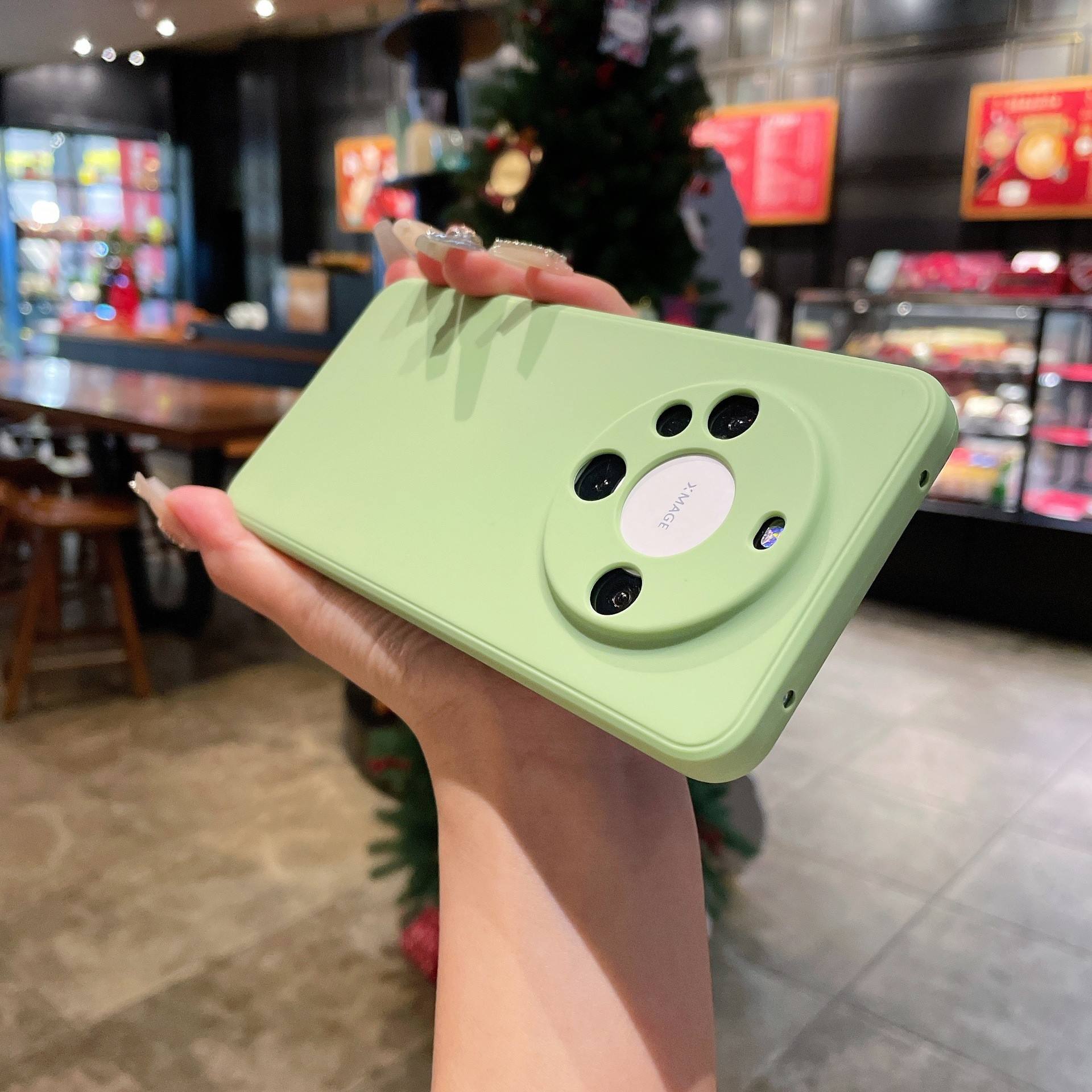 เรืองแสงสีเขียว