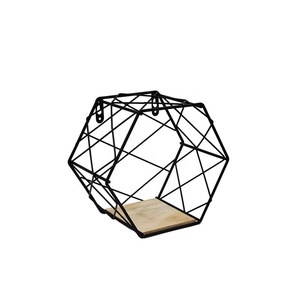 Mensola <span class=keywords><strong>in</strong></span> ferro esagonale a parete decorativa <span class=keywords><strong>in</strong></span> metallo galleggianti scaffali <span class=keywords><strong>in</strong></span> <span class=keywords><strong>legno</strong></span> con deposito per decorazioni da parete e oggetti da contenimento - Product Image 4