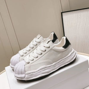 รองเท้ากีฬาเดินแบบคลาสสิกคุณภาพสูงปี 2026 โลโก้แบบกำหนดเอง พื้นรองเท้าแบบกันกระแทก หนังกลับด้านบน ป้องกันกลิ่น แบรนด์ดีไซเนอร์ รองเท้าสเก็ตบอร์ดสำหรับผู้ชาย - Product Image 1