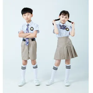 Fournisseur chinois uniforme d'école primaire de conception OEM, jupe pantalon pour garçons et filles