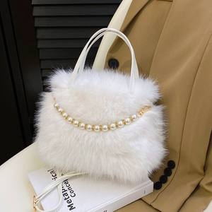 Nuevo Bolso de Mano Cruzado Cuadrado Pequeño con Cuentas Esponjosas para Mujer, Texturizado, Versátil, Diseño Simple y Peludo - Product Image 1