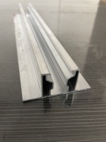 Art Sign Güneş Paneli Montaj Mini Rayı AL6005-T5 Alüminyum Kısa Ray 300mm 400mm Trapez Metal Çatı Güneş Paneli Montajı için