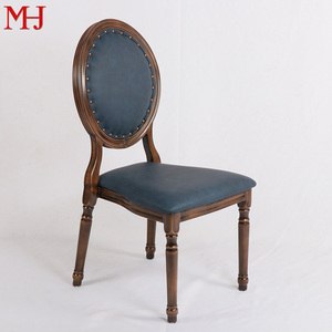 Chaise de restaurant en bois antique de style Louis XVI avec dossier à <span class=keywords><strong>médaillon</strong></span> et revêtement en cuir PU - Product Image 1