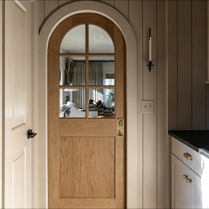 Porte intérieure moderne en bois massif cintrée |   Porte coulissante à fermeture douce pour garde-manger de cuisine - Product Image 1