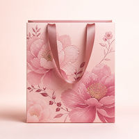 Sacs en papier personnalisés haut de gamme pour produits de beauté avec poignées en ruban, fabrication artisanale de qualité supérieure et sacs de shopping laminés brillants