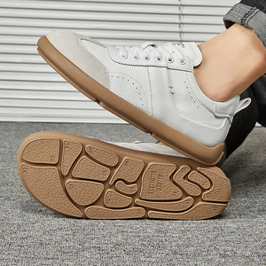 Chaussures de sport en cuir véritable pour hommes, personnalisées OEM, tendance, chaussures rétro <span class=keywords><strong>samba</strong></span>, semelle en caoutchouc antidérapante, chaussures décontractées pour la marche - Product Image 3