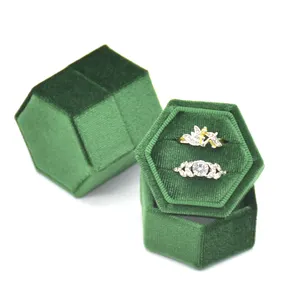 Özel çift ve tek noel takı hediyeler kutusu yeşil kadife yüzük ekran tutucu ayrılabilir kapak yüzük taşıyıcı kutu altıgen