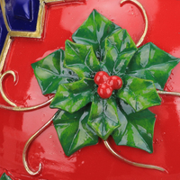 Figurine de boule de Noël en résine de luxe Redeco Rouge avec feuilles de houx Accents dorés Décoration festive pour la maison