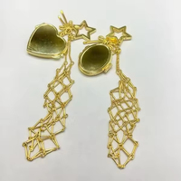 Porte-clés en acier inoxydable tendance 2026, pendentif miroir en forme d'étoile et de cœur, breloque de sac à main, sac en filet pour rouge à lèvres
