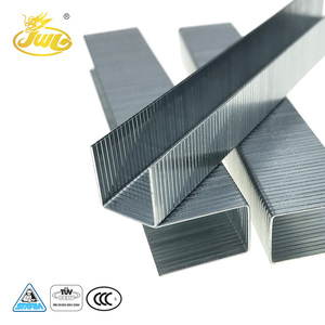 Precio de fábrica galvanizado de alambre de 13,2 MM P88 tipo U Nai colchón grapas - Product Image 6