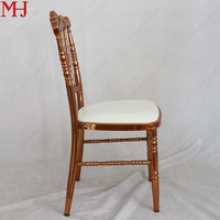 Chaise de mariage royale de luxe meubles de fête en métal portables et durables pour les mariages de restauration en plein air et dans les parcs