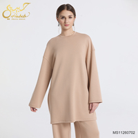 Ensemble coordonné deux pièces pour femmes musulmanes, tenue de tous les jours et de détente modeste, comprenant un haut ample à col rond et manches longues et un pantalon à jambes larges