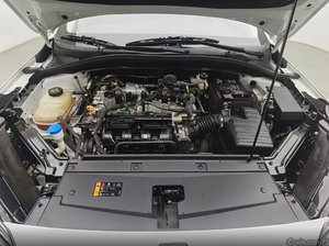 2023 Roewe I5 30k kilométrage berline compacte à <span class=keywords><strong>essence</strong></span> véhicule à engrenages manuels voitures d'occasion même moteur de MG5 pas cher <span class=keywords><strong>prix</strong></span> réel - Product Image 4