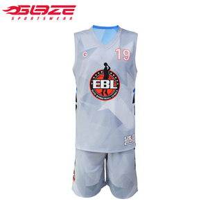<span class=keywords><strong>Camiseta</strong></span> <span class=keywords><strong>de</strong></span> uniforme <span class=keywords><strong>de</strong></span> baloncesto <span class=keywords><strong>de</strong></span> Chicago para hombre en blanco personalizada al por mayor - Product Image 2
