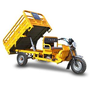 China 200cc <b>Gasoline</b> Tricycle Adult Open Body Motorized and Passenger Two Seats Tricycle - Product Image 1