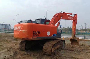 รถขุดตีนตะขาบฮิตาชิ ZX200 มือสองจากญี่ปุ่น สภาพดี บำรุงรักษาอย่างดี พร้อมอะไหล่ครบชุด - Product Image 4
