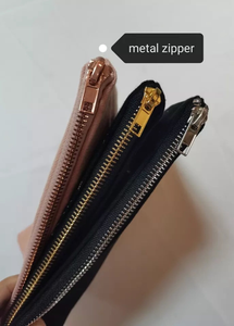 Sac de maquillage personnel portable sac cosmétique en toile personnalisé cadeau de Noël pour sa femme soeur ou tante avec fermeture à glissière - Product Image 6