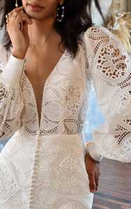 Tissu en dentelle pour robe de mariée bohème unique, matière en crêpe Double Haute Couture - Product Image 6